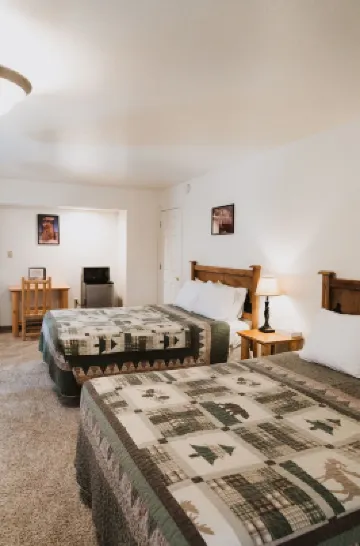 Bryce Pioneer Village Hotels near Bryce Village RV Park