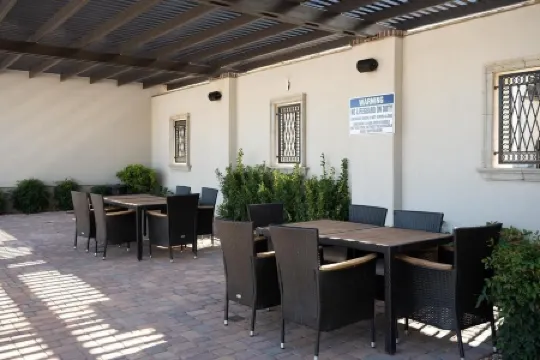 Desert Bungalow #h8 3 Bedroom Home