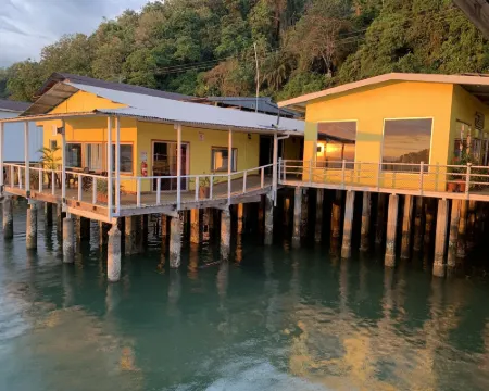 バナナ・ベイ・マリーナ ゴルフィトのホテル