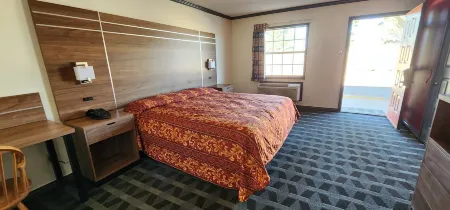 Victorian Inn Midland