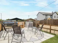 The Nook Hotels in Wootton Bassett