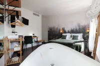 Hotel Restaurant les Glycines - Parkering