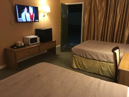 Motel 88 Отели в г. Онеонта