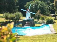 Logis Hôtel et Restaurant la Bombardière - Pools