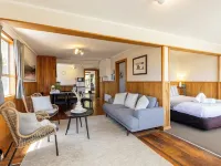 Punakaiki Beachfront Motels Hotels in Punakaiki