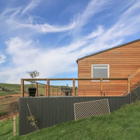 Haka Lodge