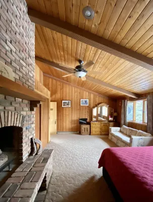 Dream Haven Guest Ranch فنادق في Marion
