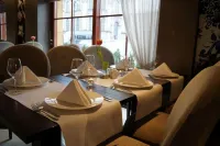 Arte Hotel a Olawa