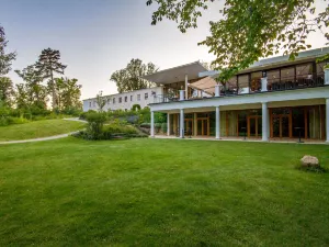 Schlosspark Mauerbach - Adults Only