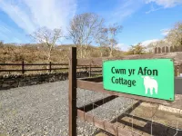 Cwm Yr Afon Cottage