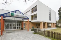 Albergue Inturjoven Sevilla Hôtels à proximité de : Sud