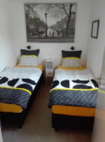 «Het Fitschhuisje» Cozy cottage in the park "De Kreek" - Free Wi-Fi