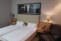 Hotel Brunnenhof International Hotels in der Nähe von Leibniz-Eiche