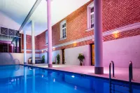 Hotel Hugo Business & Spa - Bintang 3