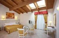 Hotel Gabarda Carpi