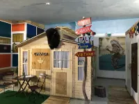 夢想港室內露營青年旅舍 瓦勒附近的飯店