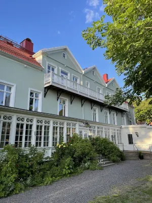 Grenna Hotell - 3-Star