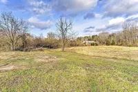 Oxford Home on Private Land < 7 Mi to Dtwn! - Homestays