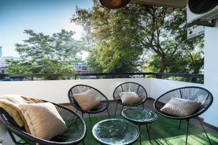 City Center Modern Boho Stay Отели в г. Palaikythro