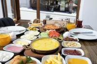 Ayder Palazzo Resort - breakfast