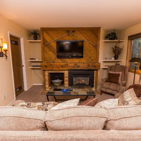 Flying Dutchman by Summit County Mountain Retreats
