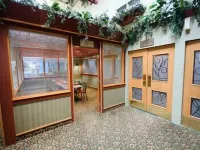 Canad Inns Destination Centre Garden City Отели рядом с достопримечательностью «Стадион «Шо Парк»»