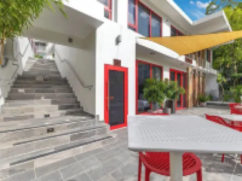 Red Door Inn Hotels in Condado