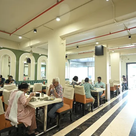 Hotel Saffron