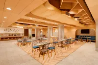 Lemon Tree Hotel Bhopal