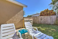 Pet-Friendly Merritt Island Home w/ Heated Pool - Parking