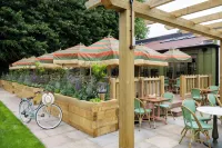 The Ragged Robin Hotels in Bramley