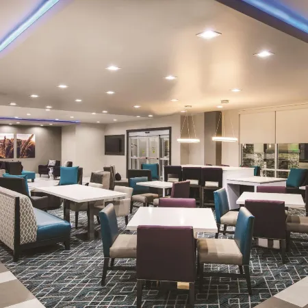 Quality Inn & Suites Colorado City, TX Отели в г. Митчелл