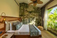 Romeo Lane the Boutique Resort, Goa Hotels in Parra