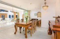 Nami Hotel & Suites - 4-Star