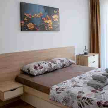 Luxury two bedroom condo & pool, 3rd floor Rooms