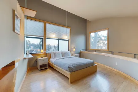 Deck Views Fire Pit Pool 3 Mins to Beach Madrona Tree Retreat by AvantStay