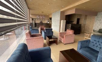 Jewheret Alswefiah Hotel Suites