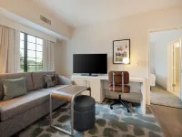 Homewood Suites by Hilton Parsippany-Troy Hills - Parkplatz