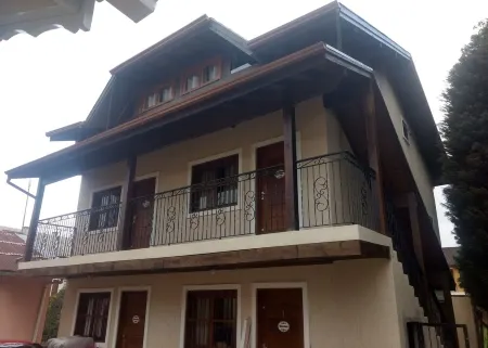 RESIDENTIAL CORREA PEREIRA APARTMENT 3 to 11 people 3 bedrooms Отели рядом с Canela Airport