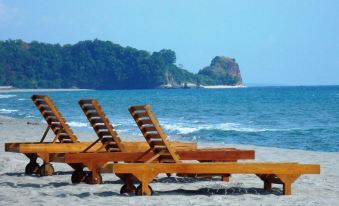 Juness Beach Resort