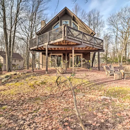 Lake Harmony Access: Home w/ Game Room + Fire Pit!