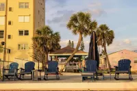 The Beach Haven Resort Hotels near Battery Bigelow