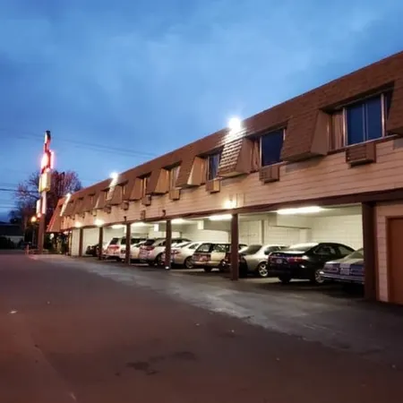 Best Value Inn by OYO Portland or South East