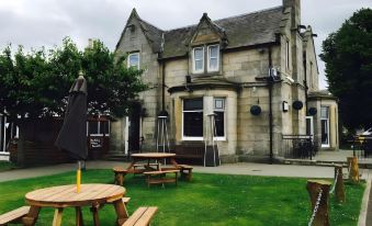 Ravelston House