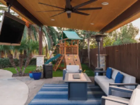 Stunning Private Resort with a Pool and Hot Tub 聖馬可斯酒店