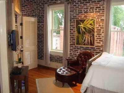 Quaint Studio Loft in the Heart of Downtown Beaufort