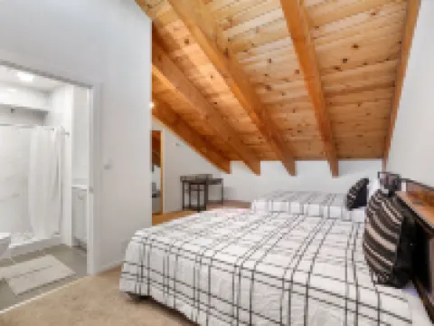 Mile High Mountain - Carson Valley Views Hotels in Stateline