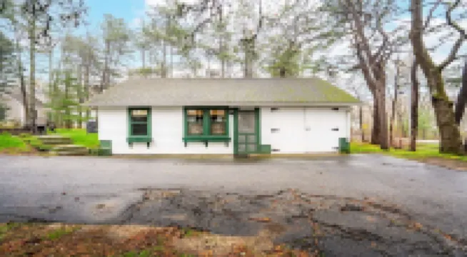 Beachside - Oceanside - Walk Onto the Beach!