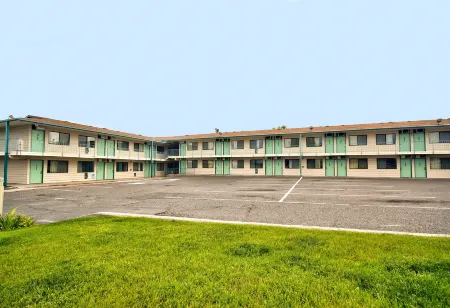 Americas Best Value Inn and Suites Helena