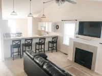 Quiet home close to wec